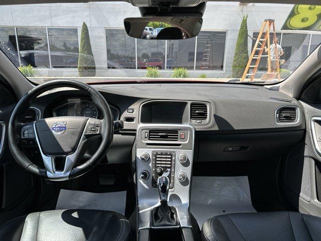 2018 volvo s60 t5 dynamic