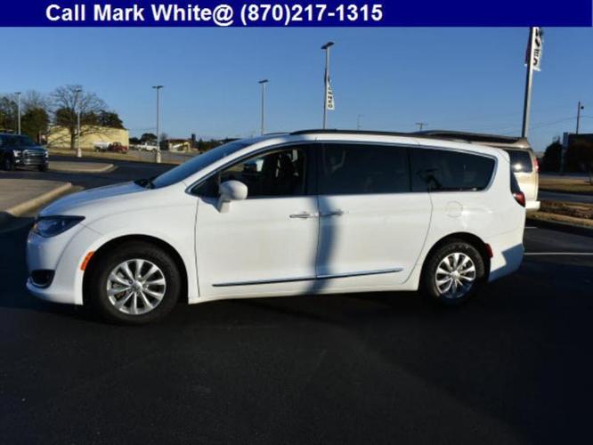 2017 chrysler pacifica touring-l touring-l 4dr mini-van for sale in batesville, arkansas
