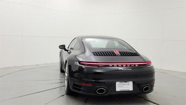 2020 porsche 911 carrera