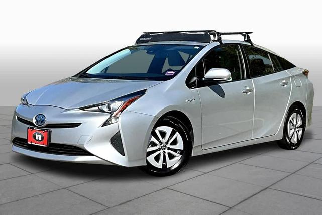 2017 toyota prius three