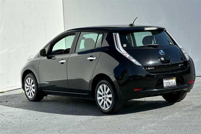 2017 nissan leaf s