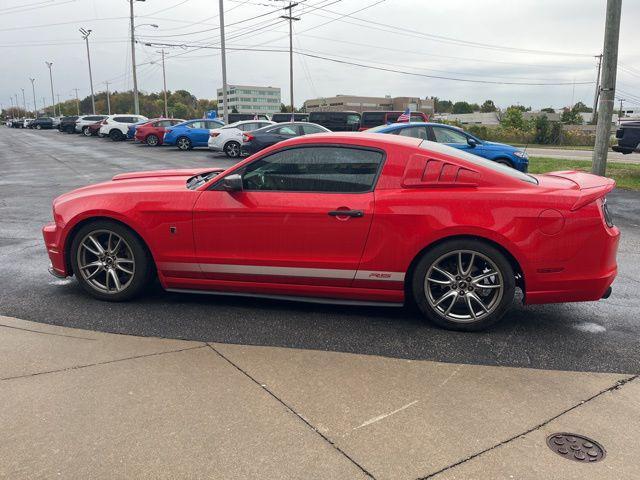 2014 ford mustang v6