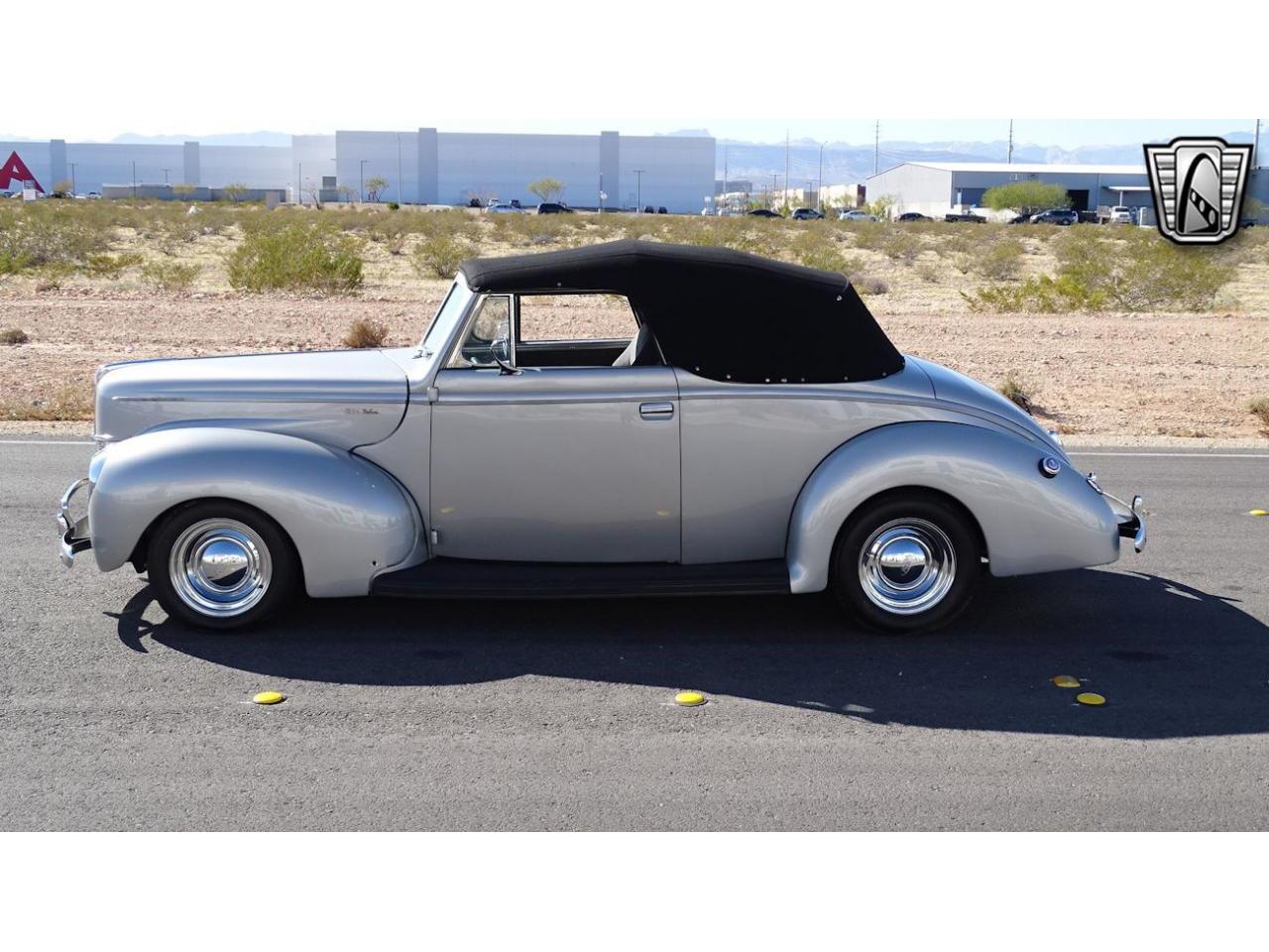 1940 ford deluxe