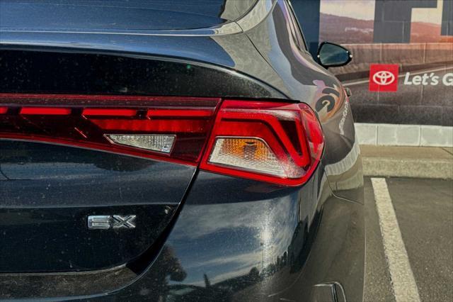 2021 kia k5 ex