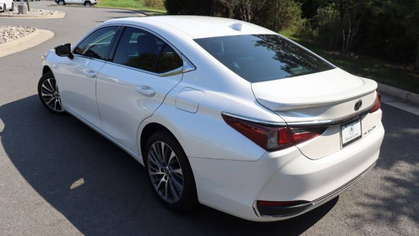 2021 lexus es 250 base