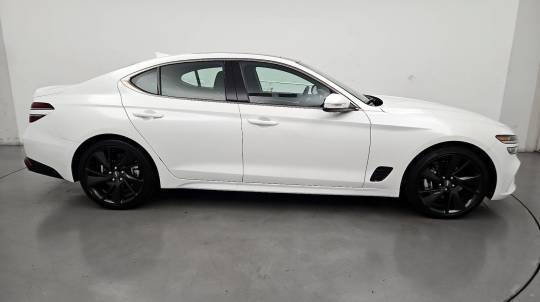 2023 Genesis G70
