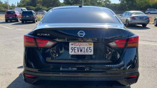 2020 Nissan Altima
