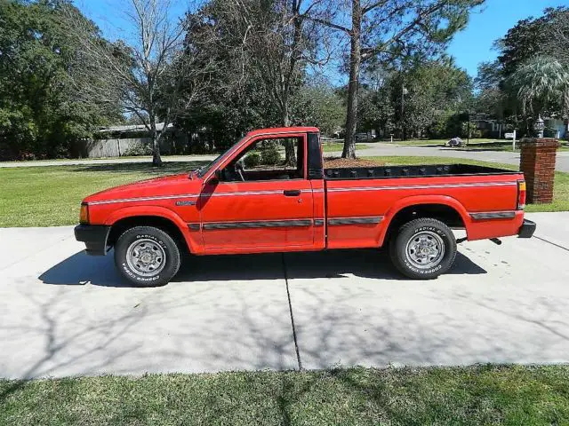 1991 mazda b2200 pickup truck only 59k miles
