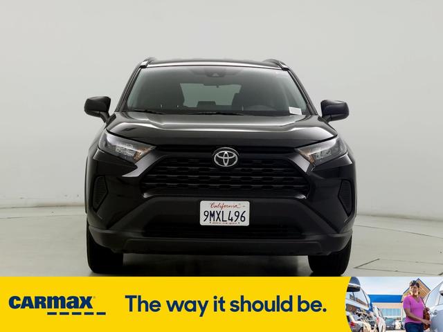 2020 toyota rav4 le