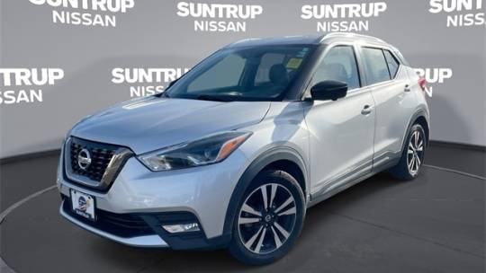 2019 nissan kicks sr
