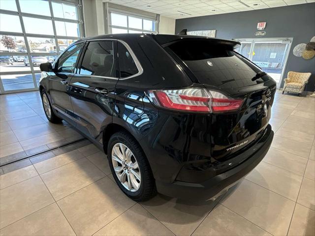 2022 ford edge titanium