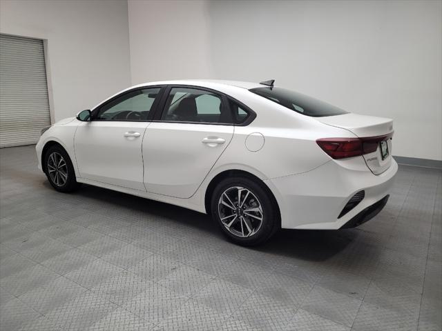 2023 kia forte lxs