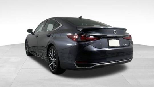 2023 Lexus ES