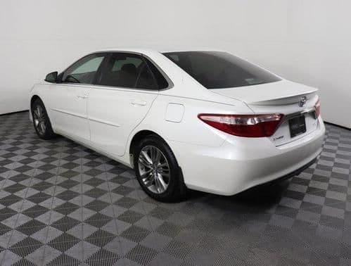 2017 toyota camry se in brentwood, tennessee