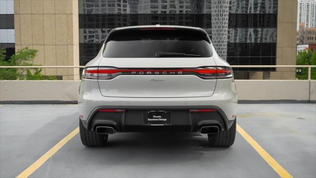 2022 porsche macan base