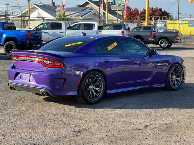 2016 dodge charger srt 392