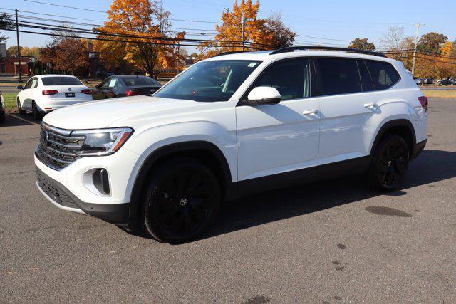 2024 volkswagen atlas 2.0t se w/technology 4motion