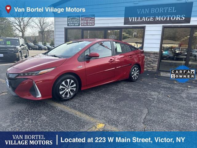 2021 toyota prius prime xle