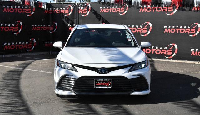 2023 toyota camry le