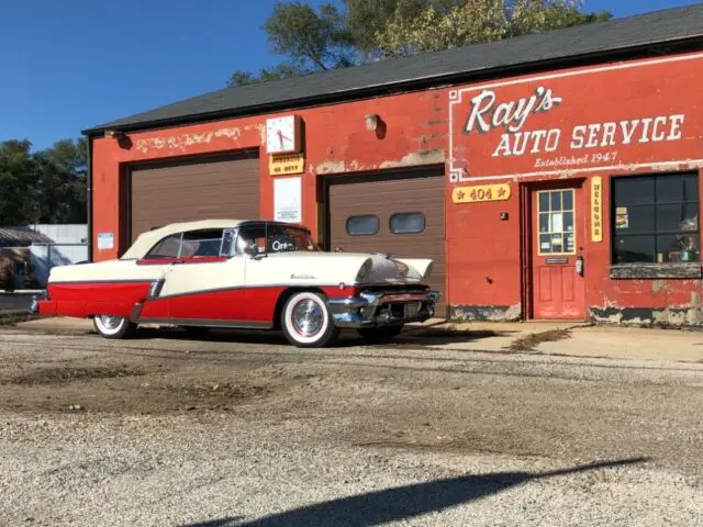 red/ white mercury montclair with 80,548 miles available now!