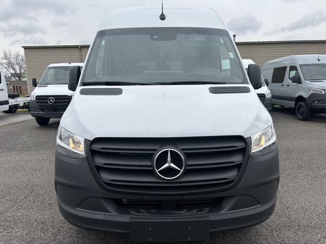 2024 mercedes-benz sprinter 2500 crew 144 wb