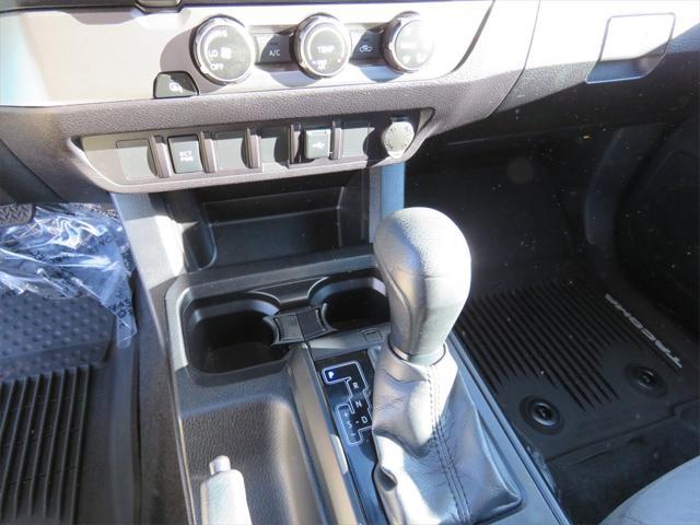 2020 toyota tacoma sr