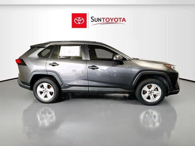 2019 toyota rav4 hybrid xle