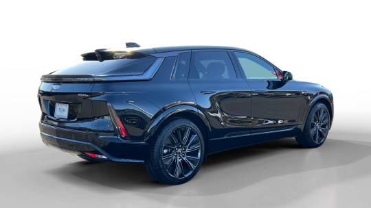 new 2024 cadillac lyriq sport with 1sk