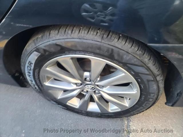 2016 toyota camry xle