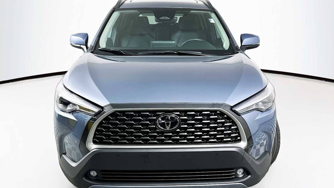 2023 toyota corolla cross xle