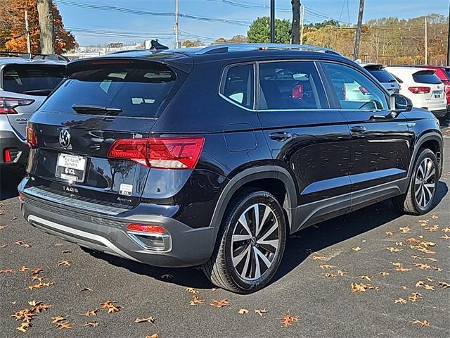 2023 volkswagen taos 1.5t se