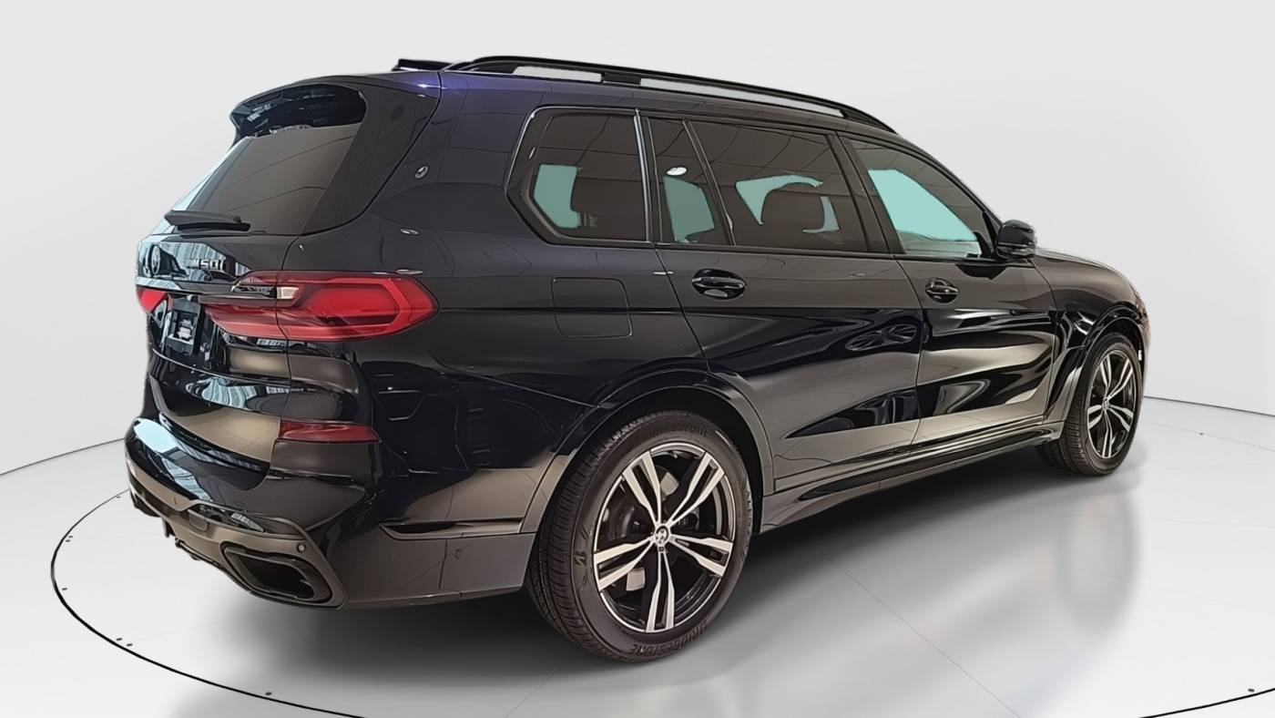 2020 bmw x7 m50i