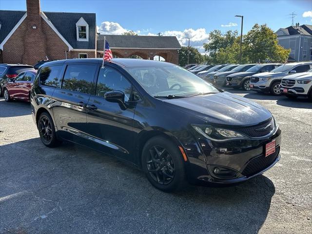 2018 chrysler pacifica touring plus