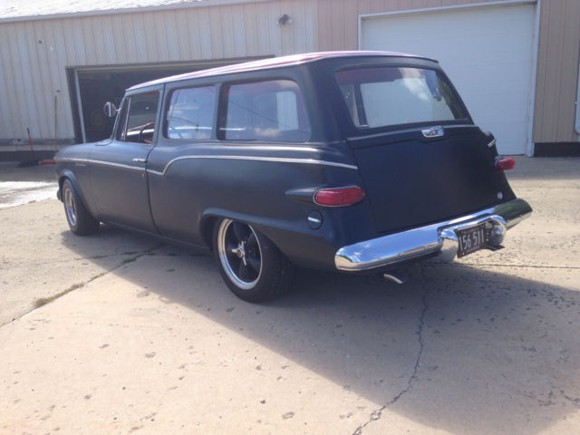 two door wagon