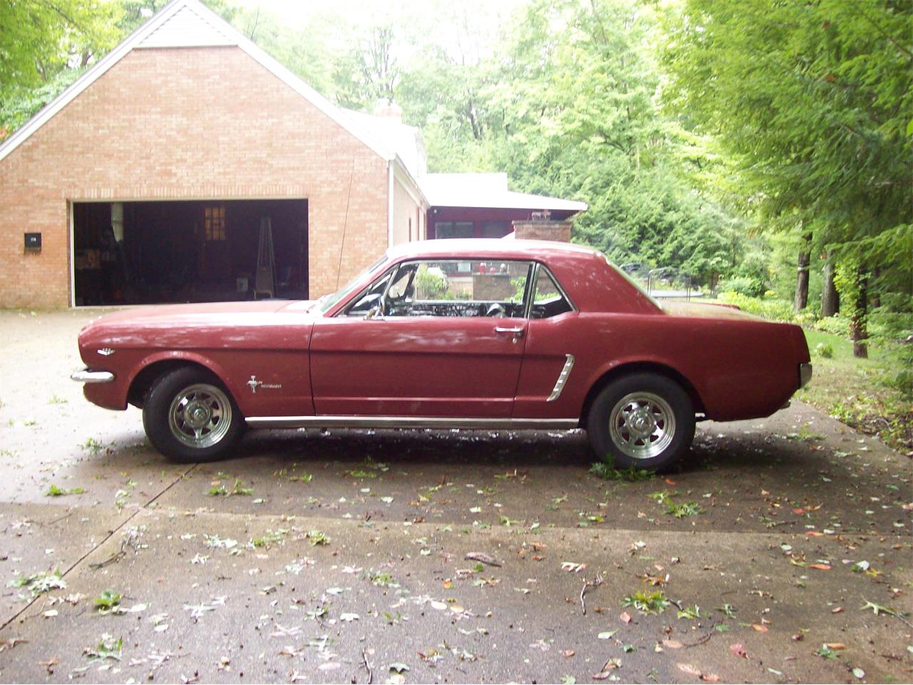 1965 ford mustang