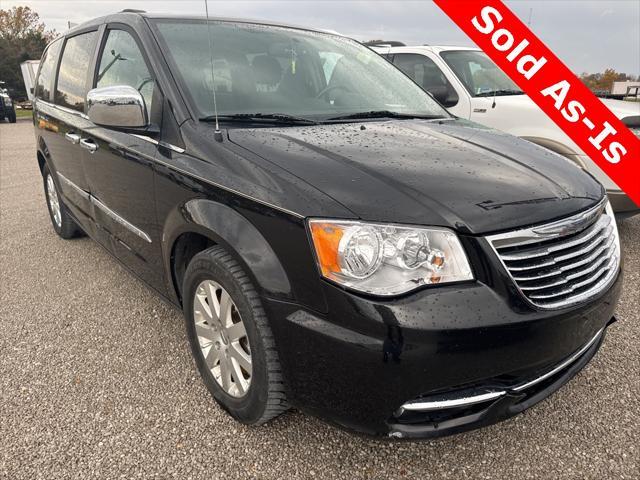 2016 chrysler town & country touring