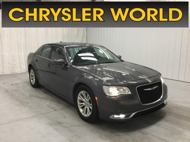 2020 chrysler 300 touring