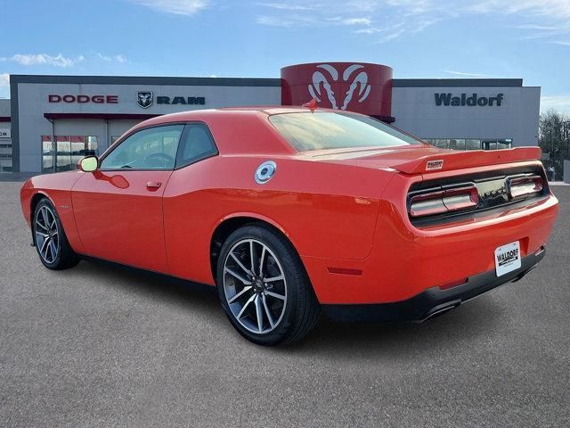2022 dodge challenger r/t
