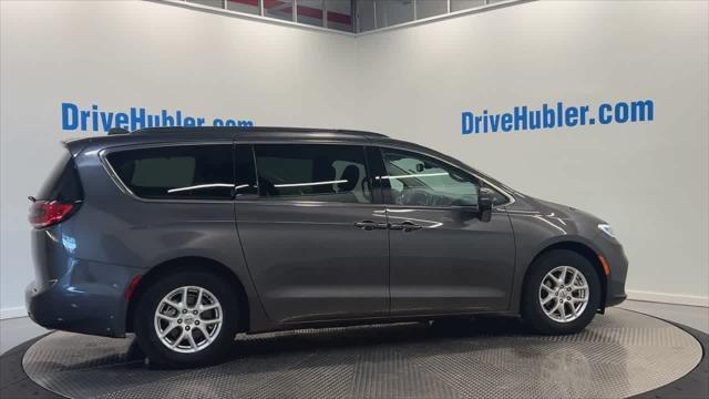 2022 chrysler pacifica touring l