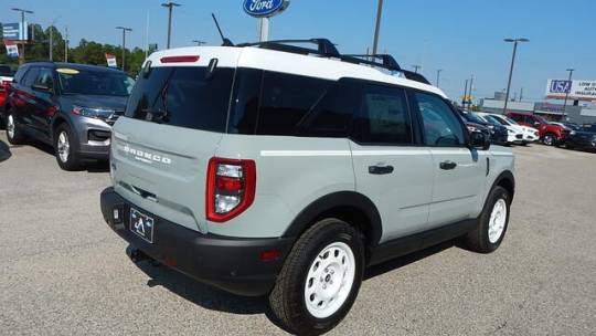 2024 Ford Bronco s