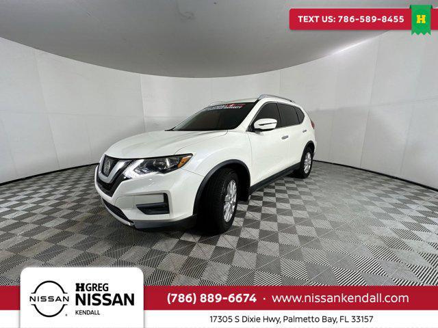2017 nissan rogue sv