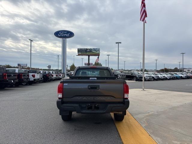 2017 toyota tacoma sr