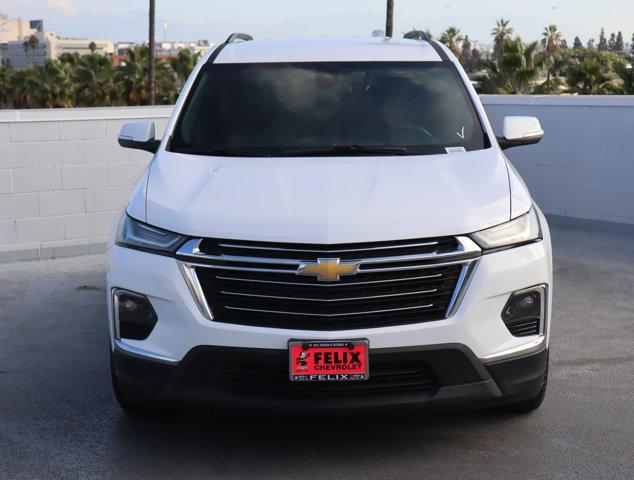 2022 chevrolet traverse lt leather