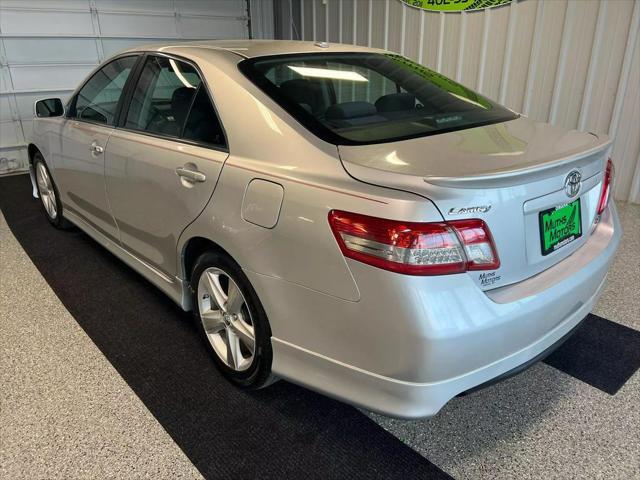 2010 toyota camry le