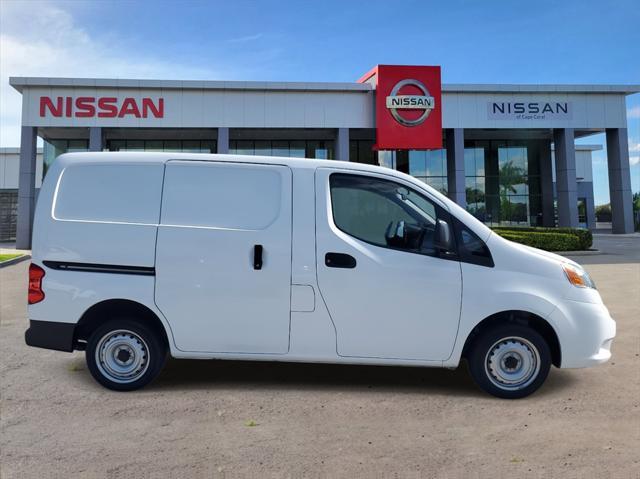 2021 nissan nv200 s