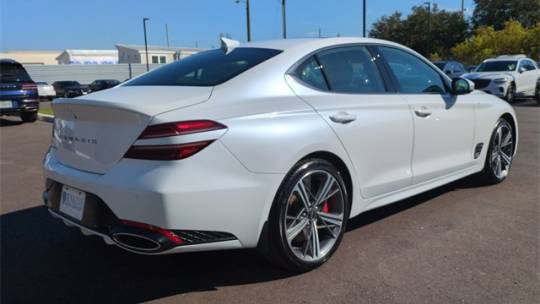 2025 Genesis G70
