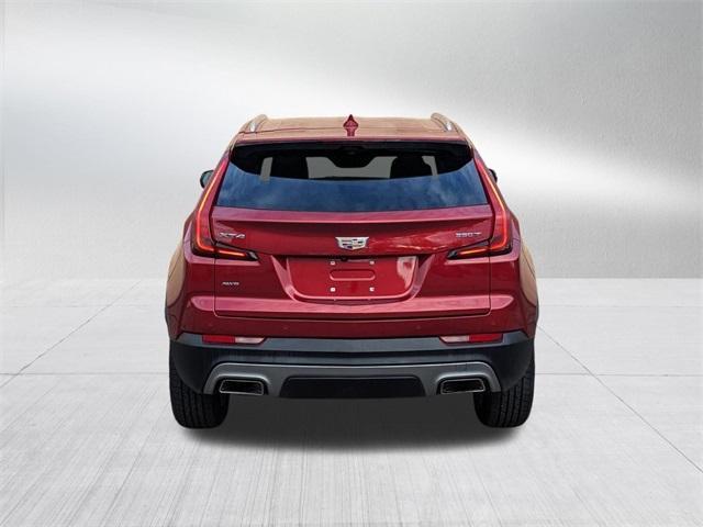 2022 cadillac xt4 premium luxury