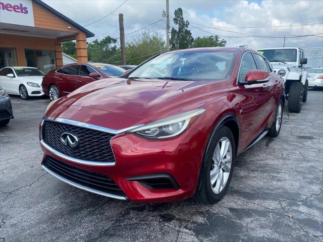 2017 infiniti qx30 luxury