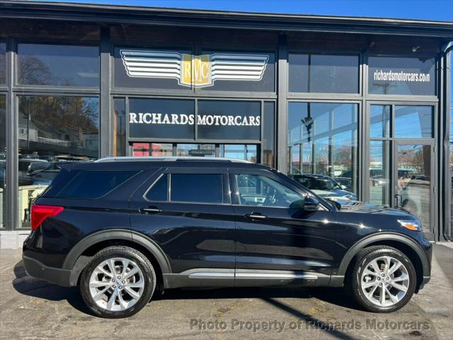 2022 ford explorer platinum