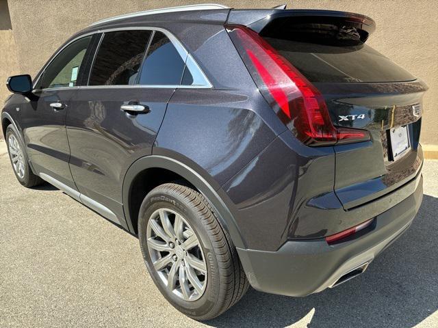 2022 cadillac xt4 premium luxury